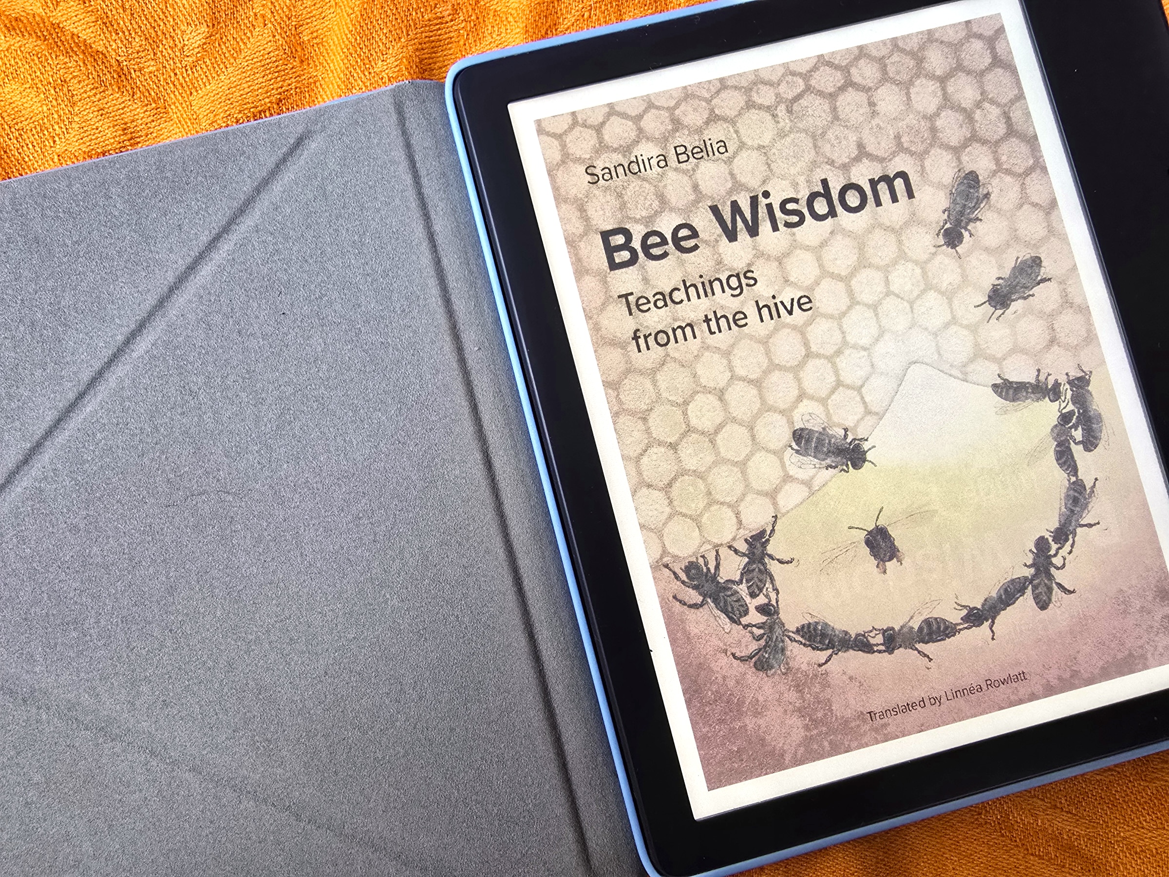 eBook — Bee Wisdom — Sandira Belia