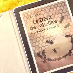 Livre numérique - La Déva des Abeilles - Sandira Belia