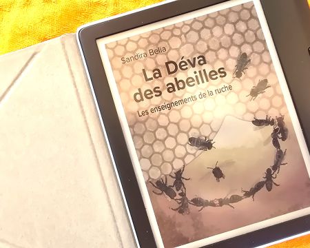 eBook Français – La Déva des Abeilles – Sandira Belia
